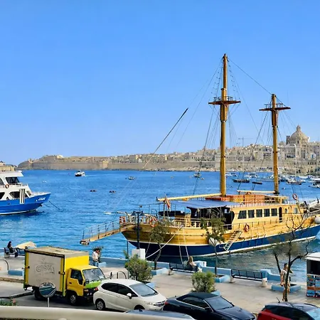 Luxury Valletta Seafront - Harbour Views Apartamento *