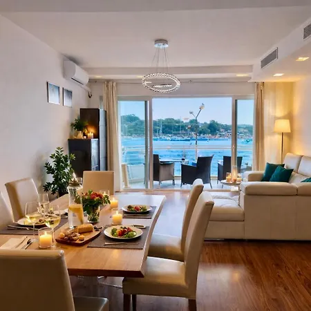 Luxury Valletta Seafront - Harbour Views Apartment Sliema