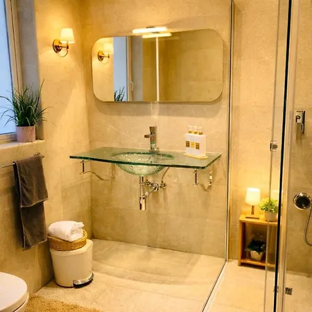 Luxury Valletta Seafront - Harbour Views *