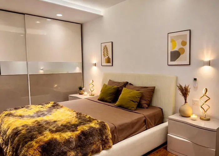 Valletta Harbour View - Grand Sliema